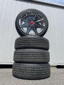 OUXD800IbLI18C`A~^C4{ZbgI