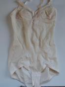 103@Vigp@{fB[X[c␳@R[ A75