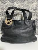 yǕizMICHAEL KORS }CPR[X U[ g[gobO V_