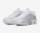 ☆NIKE SHOX R4☆