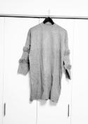 T'S COLLECTION 袖ファー&パール グレー ニット ワンピース M〜L