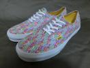  The BeatlesyALL YOU NEED IS LOVEzVans Authentic28.0a