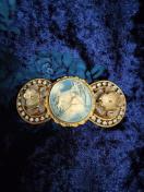 �r���e�[�W�o���b�^