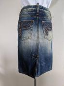 DSQUARED/fB[XNGA[h/fj/XJ[g/TCY36/xXgW[jXg/W[Y^Cv̌^Ⴂ/V[Y