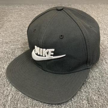 ���� NIKE Pro �i�C�L �L�b�Y �L���b�v AV8015-014 �u���b�N