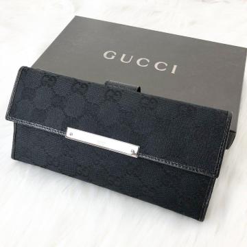 �y���i�z GUCCI �O�b�` �����z GG�L�����o�X ���^�� ���S �v���[�g W�z�b�N ��܂� �� �u���b�N