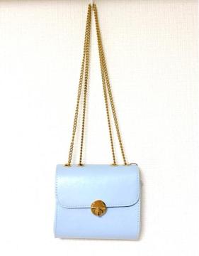 LIPSERVICEbvT[rXFFS[h`F[V_[obO~j|VFbg