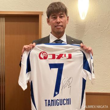 #7 J ClI pEMTC2ndjtH[