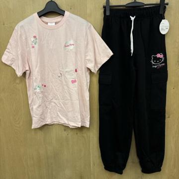 ���� �V�i ���܂ނ� HELLO KITTY �Ҋ�� T�V���c �J�[�S�p���c