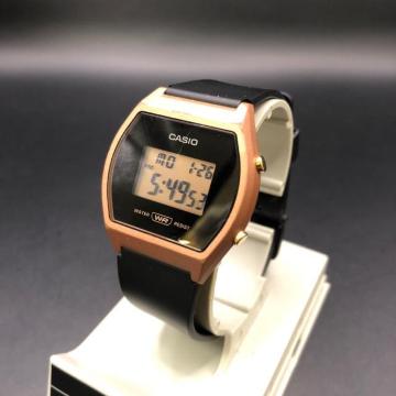 ���� CASIO �J�V�I �f�W�^���r���v LW-204