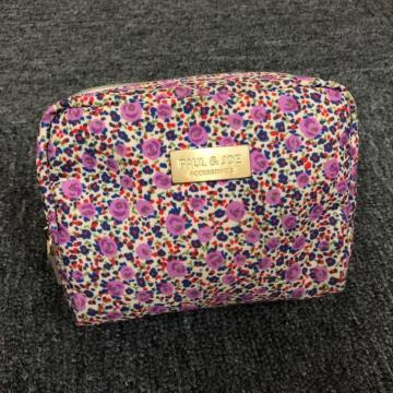 ���� PAUL&JOE �|�[���A���h�W���[ ���σ|�[�`