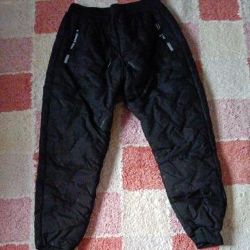 紳士、カジュアルパンツ