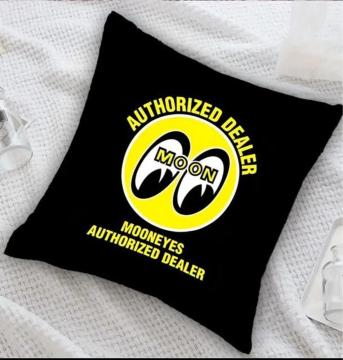 �V�i�@ ���[���A�C�Y�@ �N�b�V�����J�o�[�@�@�@�@�@�@ MOONEYES  �A�����J���G��