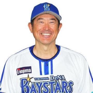 75 石井 琢朗コーチ着用ホームユニフォーム（直筆サイン入り