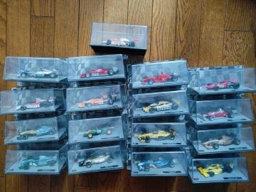 DeAGOSTINI F1 }VRNV 1/43 17  RNV AeB[N ͌^ ~jJ[