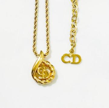 ɔi Christian Dior Be[W S[h lbNX