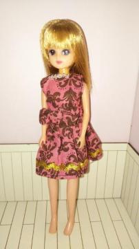 ���{���S��ڃ��J�����l�`�h�[���{�̃����s�[�X���p��L��