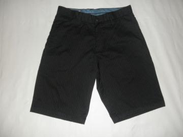 USAw {RyVOLCOMzXgCvn[tP 28C`n