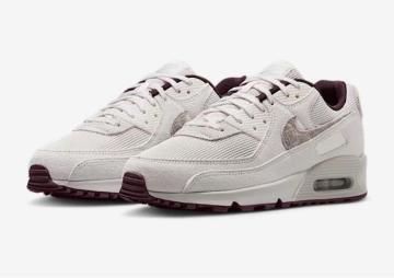 ☆NIKE AIR MAX 90 プレミアム☆
