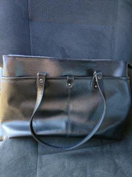 FREUDE  �傫�߃V�����_�[�o�b�O   �n���h�o�b�O ��������  �r�W�l�X  ���o����  �V���b�s���O