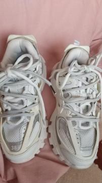 NEWSHITA �X�j�[�J�[