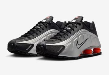 NIKE SHOX R4