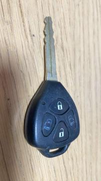 �g���^�ԗp 4�{�^�� �����[�g�L�[ �X�y�A�L�[ �� ���� ���Õi 254