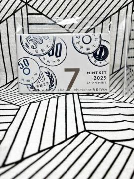 �~���g�Z�b�g�@�ߘa7�N 2025  ��������