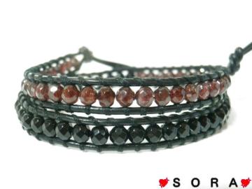 シルバー925刻印入!天然石ガーネット×オニキスぐるぐる巻きラップブレス