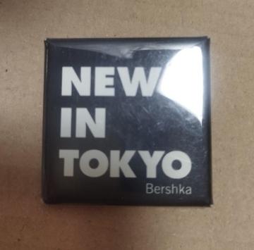 NEW@IN@TOKYO@lp̊ʃob`