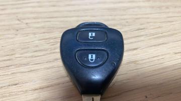 �g���^���� �����R���L�[ �L�[���X�G���g���[ 2�{�^�� �X�y�A�L�[ ���Õi 257