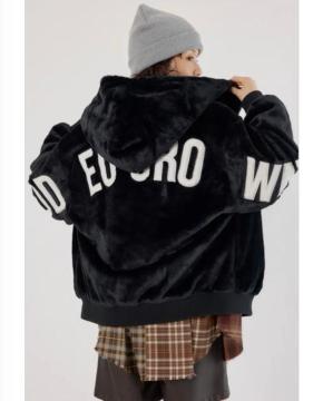 fINEY yUNISEXzSpb`GRt@[u]iubNj