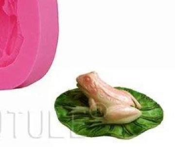 VR[h ȃJG