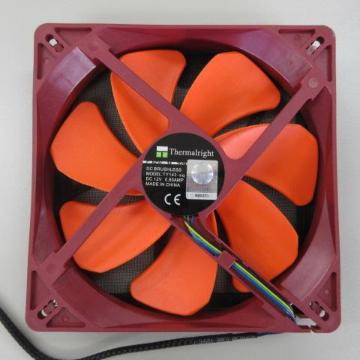 SILVER STONE Thermalright 140mm角スクウェアファン DC BRESHLE