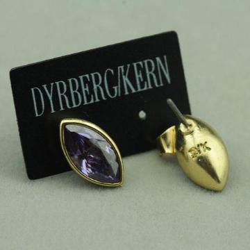 Vi DYRBERG/KERN SVbNAeB[NXg[sAX