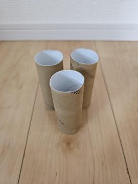 トイレットペーパーの芯(茶色×3本)