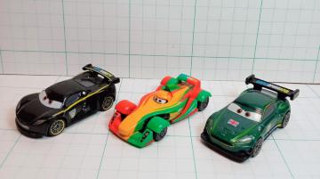 �g�~�J�f�B�Y�j�[�J�[�Y�R��