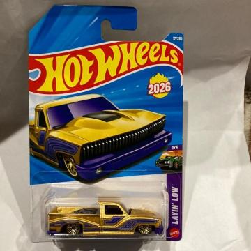 �z�b�g�E�B�[���E�o�E���V���x�[�X(�����o�i��)