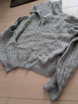 �O���[�̃P�[�u���j�b�g �n�[�t�W�b�v�Z�[�^�[