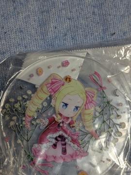 ���[���A�N�����L�[�z���_�[