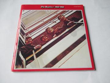 The@BeatlesCDu1962-1966v̕t