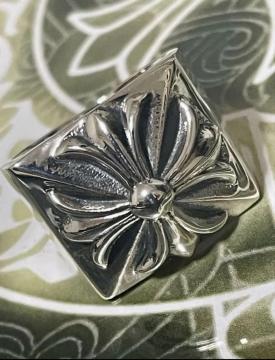 CHROME HEARTS �N�����n�[�c �t���[�����N���X �����O �V���o�[925 �w�ց@20��