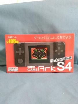 GAME@Ark@r4 Black@and@Black