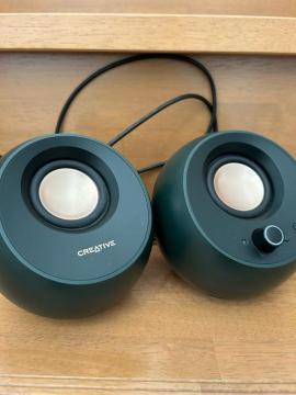 Creative Pebble Pro �A���p�C�� �O���[��