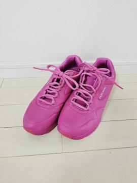 SKECHERS �V���b�L���O�s���N �X�j�[�J�[ 26�p 25�`25.5�p����
