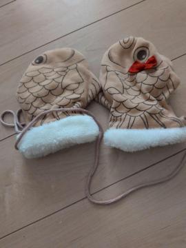 �����Ă��̌`��������ܐԂ����{���t��