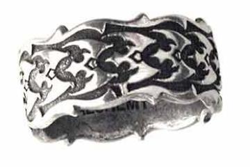 ALCHEMY GOTHIC: Fangorian ring "W"