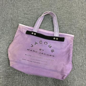  MARC JACOBS }[NoC}[NWFCRuX g[gobN