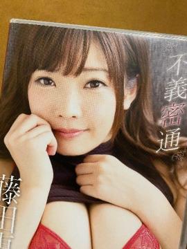 cb  s`    DVD
