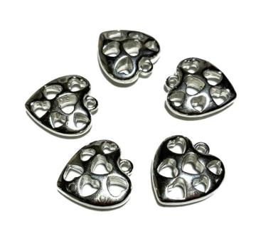 225 銀色のハート穴あきペンダントトップ 5個入り ◯